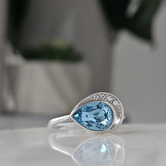 Swarovski crystal light blue ring, 925 Sterling Silver - Picture 7 of 11